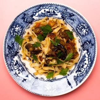 Pseftopetinos (Limnos Style Pasta with Aubergine Sauce)